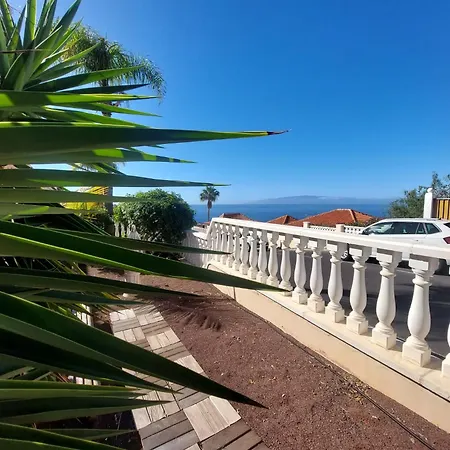 Ocean Rock Apartment, Heated Pool, Wi Fi, Smart Tv *