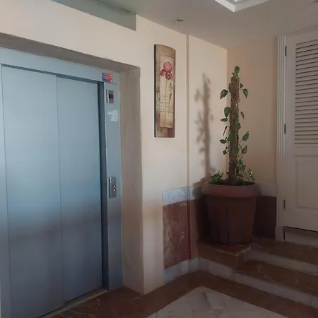 Apartamento Ocean Rock Apartment, Heated Pool, Wi Fi, Smart Tv *
