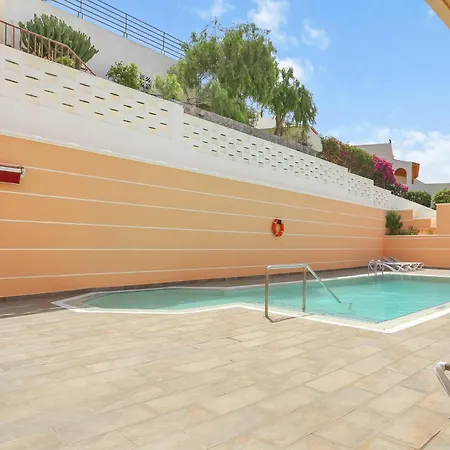 Ocean Rock Apartment, Heated Pool, Wi Fi, Smart Tv *